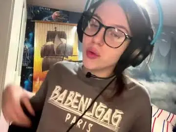 Best live sex cam show with melonygriffen - Chaturbate