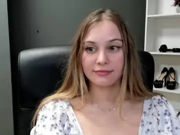 Sex Chat with playgirl_valeria - Chaturbate