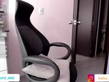 Live Sex Cam with room312_ - Chaturbate