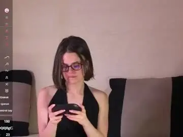 Sex Cam with alexalurexx - Chaturbate