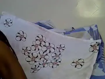 Sex Cam with sweet_zarah - Chaturbate