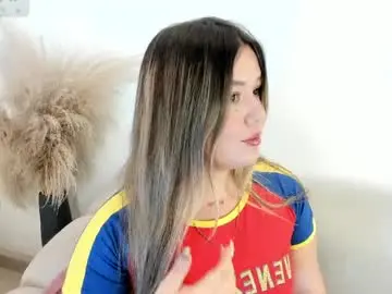 Watch Live Sex Cams with im_dalhia - Chaturbate