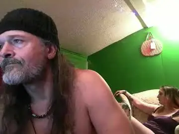 Live Sex with hippiedad333 - Chaturbate