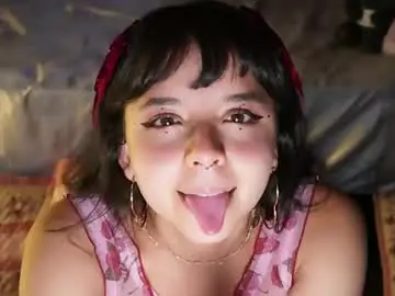 Watch Live Sex Cams with ariamoonlight - Chaturbate