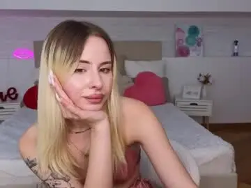 Watch Live Sex Cams with bella_crazyy - Chaturbate
