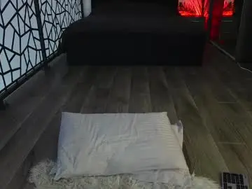 Live Porn with curlyanto - Chaturbate