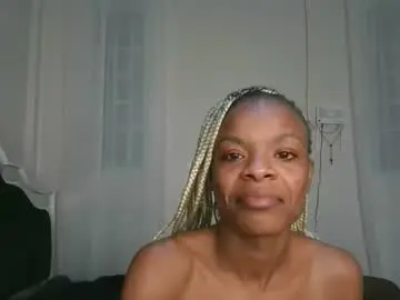 Watch Live Sex Cams with petite_luxe - Chaturbate