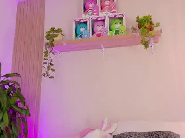 Best Webcam with emilyy_bank - Chaturbate