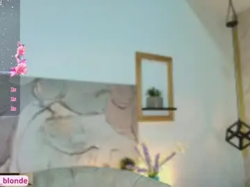 Free Porn Cam with mariluu_ - Chaturbate