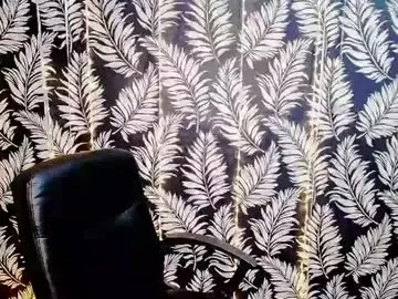Live Sex Cam with oliviaoskar_ - Chaturbate