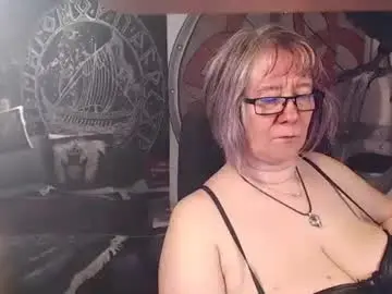 Nude Webcam with kleiner_teufel - Chaturbate