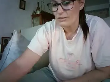 Live Porn with lolahueso - Chaturbate