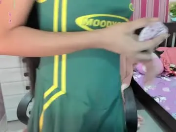 Nude Webcam with xxkayjeanxx - Chaturbate