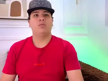 Free Porn Cam with bennett_alejoo - Chaturbate