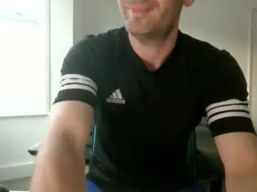 Free Porn Cam with frenchbdmaninlondon - Chaturbate