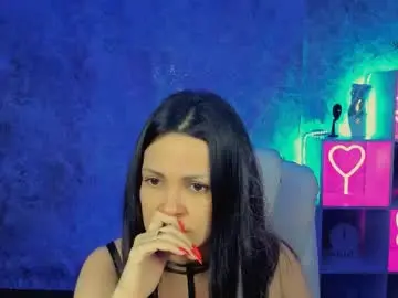 Sex Cam with karolina_robinson - Chaturbate