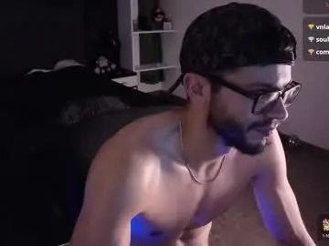 Free Porn Cam with phantom_bigger1 - Chaturbate