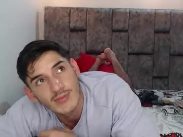 Adult Webcam with jonathancast08 - Chaturbate