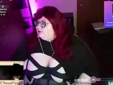 Live Sex Cam with rileysynn - Chaturbate