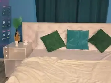 Free Porn Cam with evelina_chapman - Chaturbate