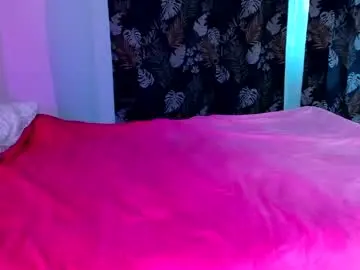 Live Sex with rainbowpony420 - Chaturbate