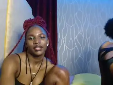 Best live sex cam show with raven_luxe - Chaturbate