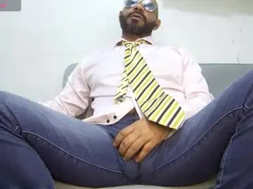 Best live sex cam show with bruce_bigg - Chaturbate
