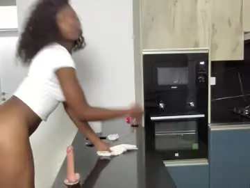 Live Sex Cam with tootie03 - Chaturbate