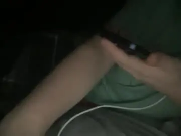 Live Sex Cam with twinkmikexxx12 - Chaturbate