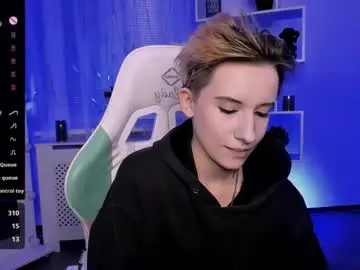 Live Sex with _rein_ramm - Chaturbate