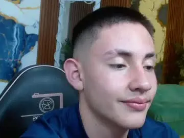 Nude Webcam with andres_tay - Chaturbate