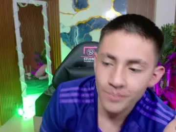 Sex Chat with andres_tay - Chaturbate