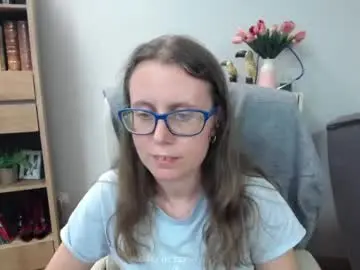 Sex Cam with lizzy_sparkle - Chaturbate