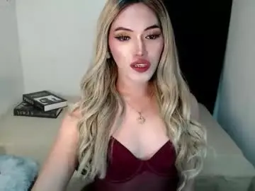 Live Sex Cam with yournaughtykendal - Chaturbate