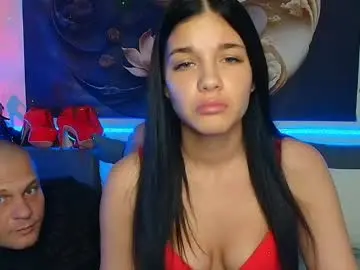 Live Sex Cam with serenalovesryan - Chaturbate