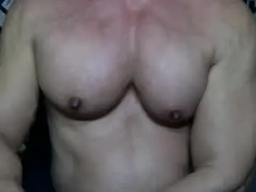 Free Porn Cam with bgdkmuscleguy - Chaturbate