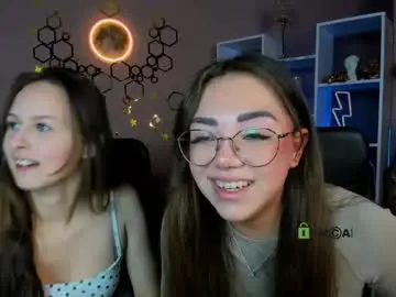 Adult Webcams with ella_soft_ - Chaturbate