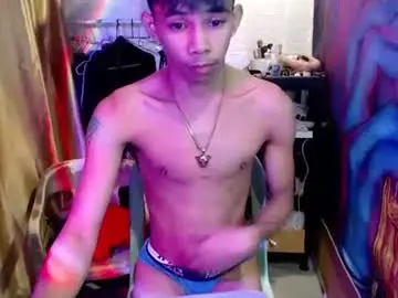 Live Sex Cam with pinoy_oyd69 - Chaturbate