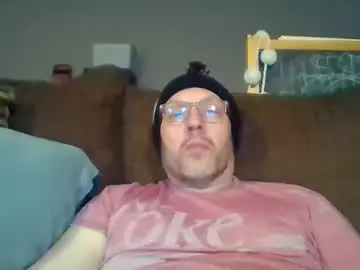 Nude Webcam with theo6974z - Chaturbate