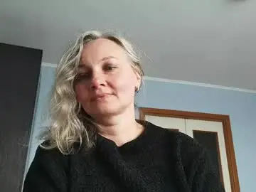 Live Sex Cam with edithmanning - Chaturbate