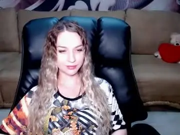 Live Porn with lovellymalina - Chaturbate