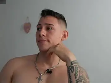Live Porn with muscle_king_cum - Chaturbate
