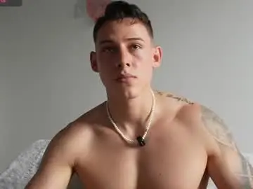 Live Porn with muscle_king_cum - Chaturbate
