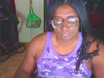 Live Sex with naomifux - Chaturbate