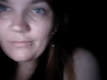Adult Webcams with toxiclilly - Chaturbate