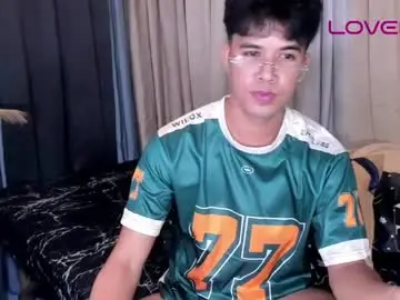 Nude Webcam with asiancum_peter - Chaturbate