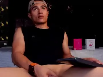 Adult Webcams with liamdeep_ - Chaturbate