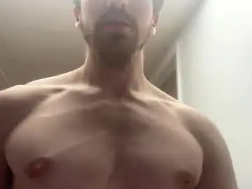 Watch Live Sex Cams with shirtlesshunk15 - Chaturbate