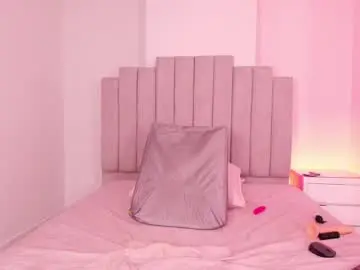 Sex Cam with gia_roux_ - Chaturbate