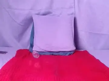 Sex Cam with julielove1 - Chaturbate